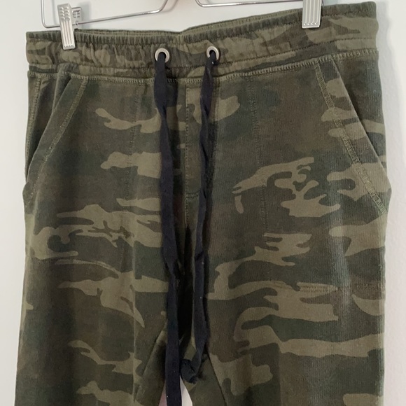 Sanctuary Pants - Sanctuary Camo Print Sweatpants